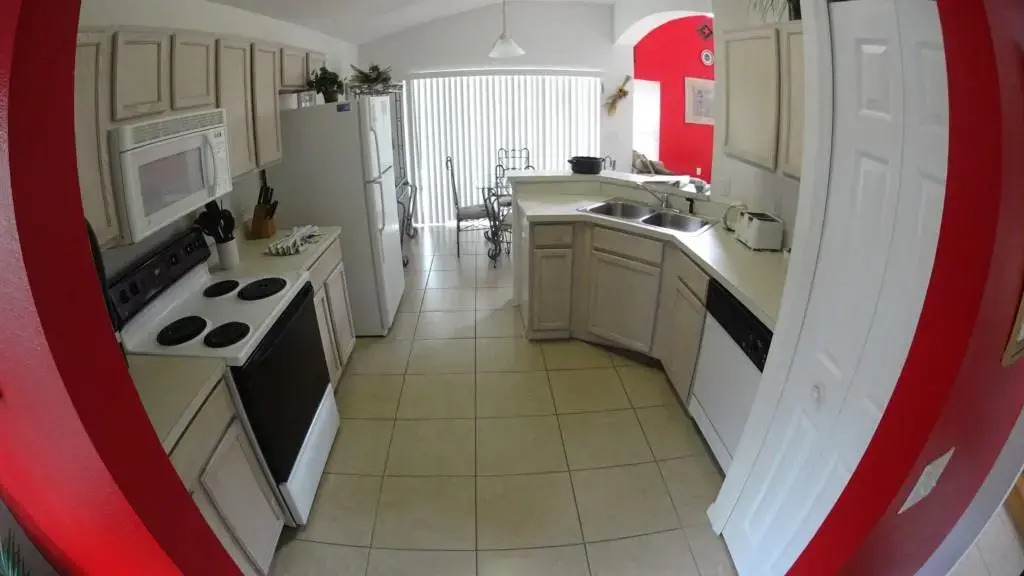 916 Casterton Circle 5 Bedrooms, 3 Bathrooms
