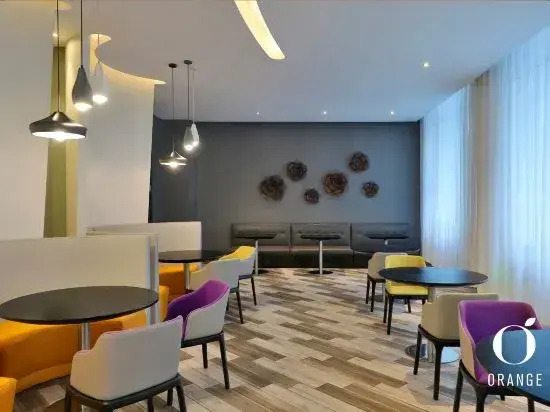 Orange Hotel (Hefei Sanxiaokou Subway Station Store)