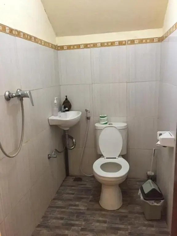 Kenari House