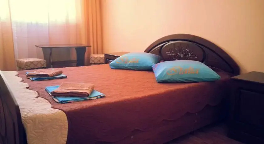 Estella Hotel