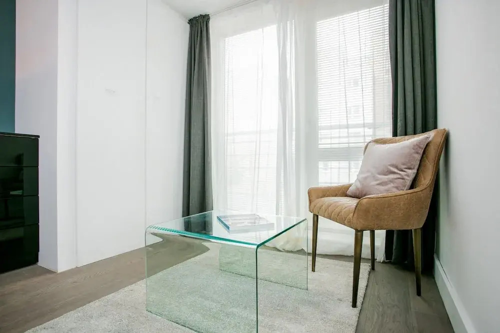Modern 2 Bedroom Flat In Greenwich