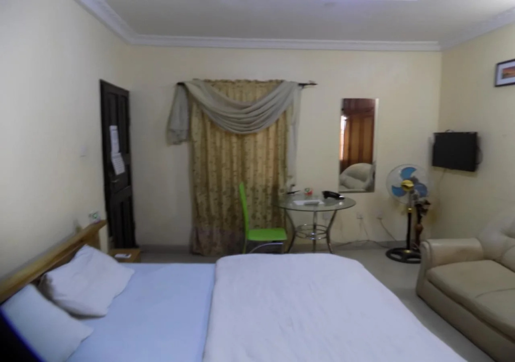 Royal Green Guest House