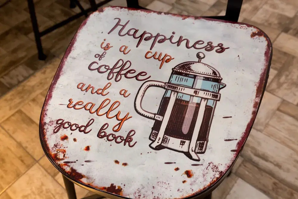 Apartment Cafe