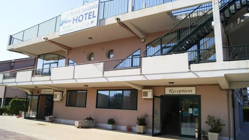 Polena Residence Hotel