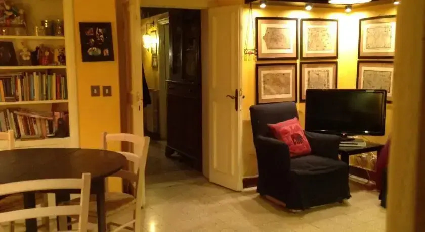 Trastevere Home