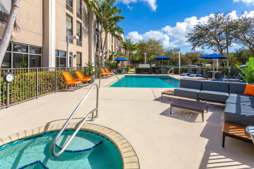 Hampton Inn Commercial Boulevard-Fort Lauderdale