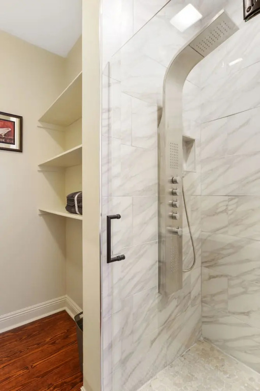 3 Bedroom 5 beds - 2028