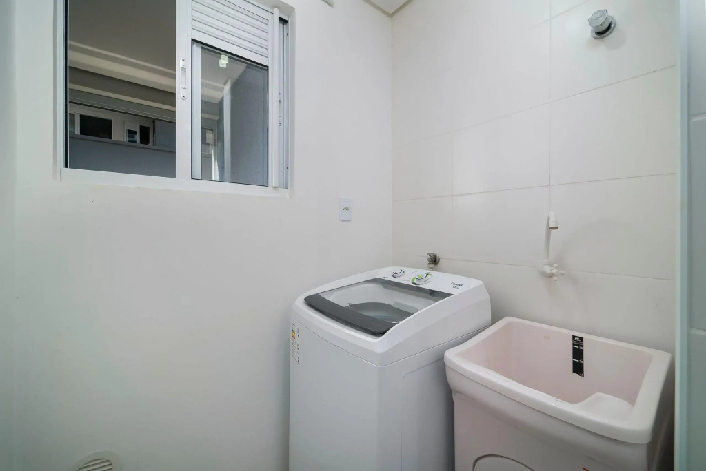 Apartamento para 06 pessoas em Bombas