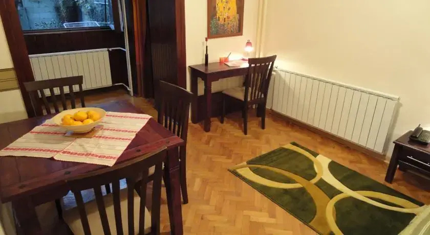 Apartment Bana