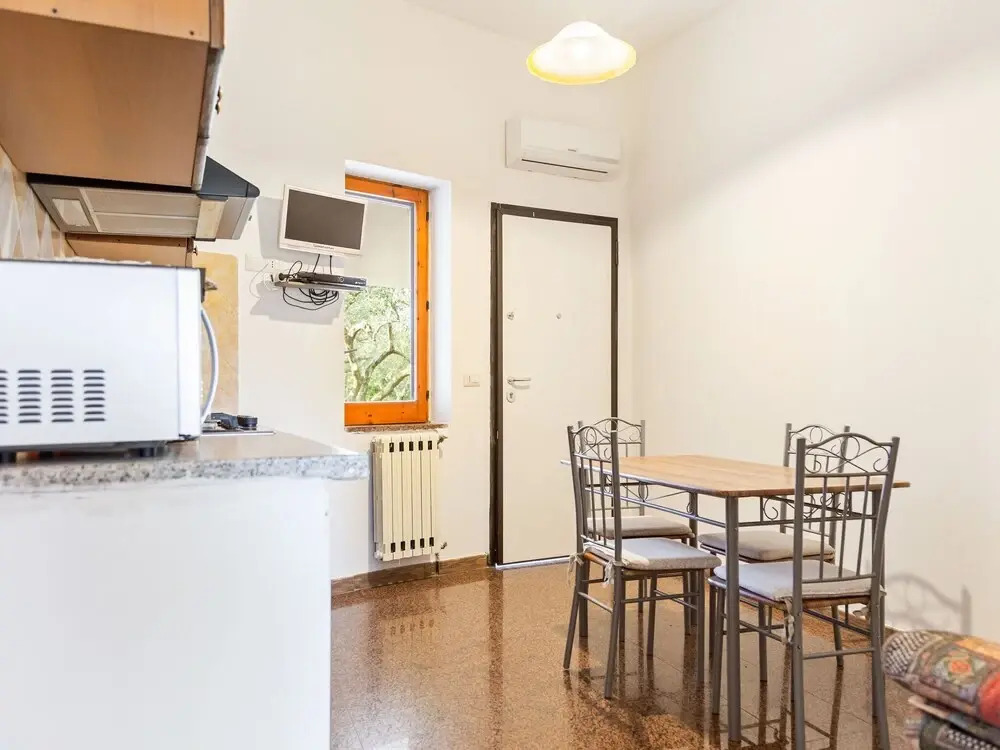 Pleasant Holiday Home in Tropea near Sea