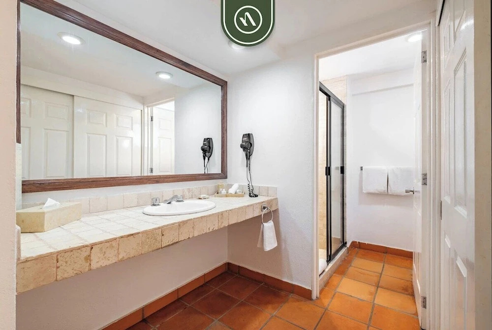 Amazing 1 BR Condo - Terrace - Pool - Romantic Zone