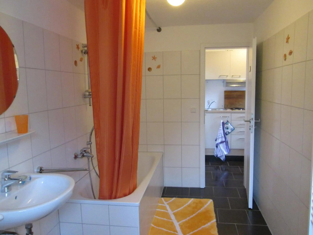Haus Dreimaster Single-Wohnung ohne Wohnzimmer