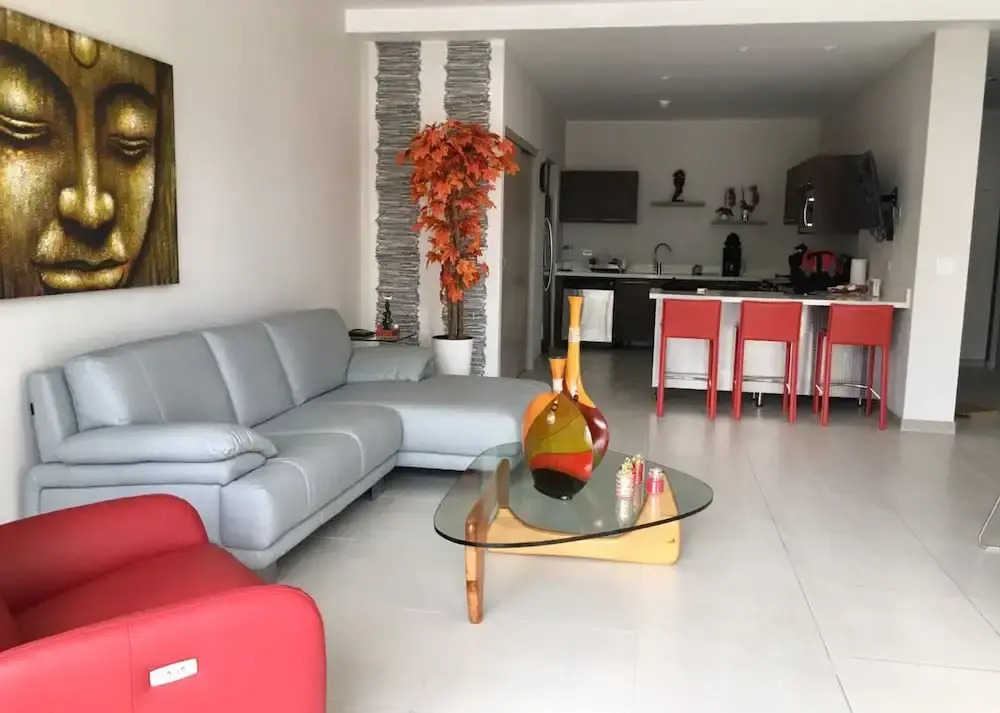 Jaco Bay Apt Overlooking Ocean and Pool