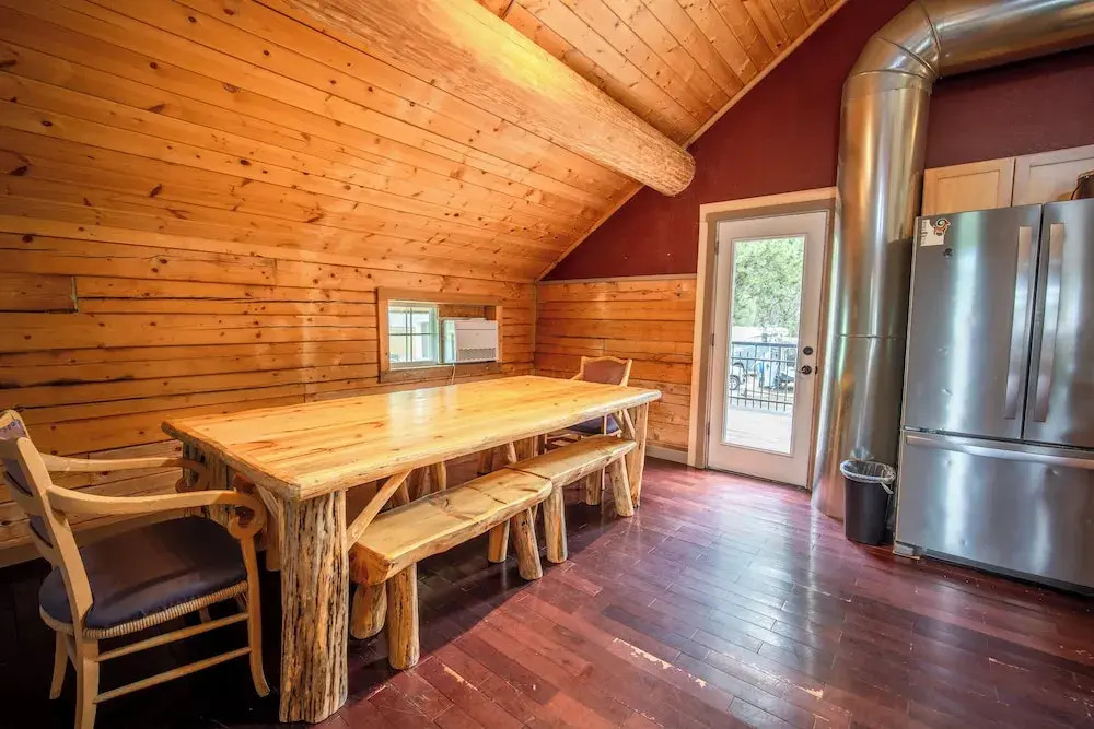 Alpine Lodge Hotel