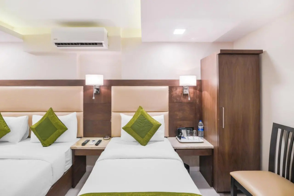 Oxford Hotel Powai