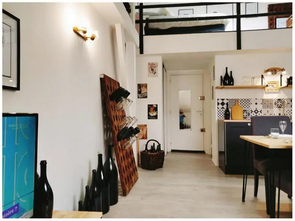 Studio Champagne