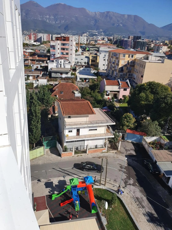 Rovena's Apartment - free parking
