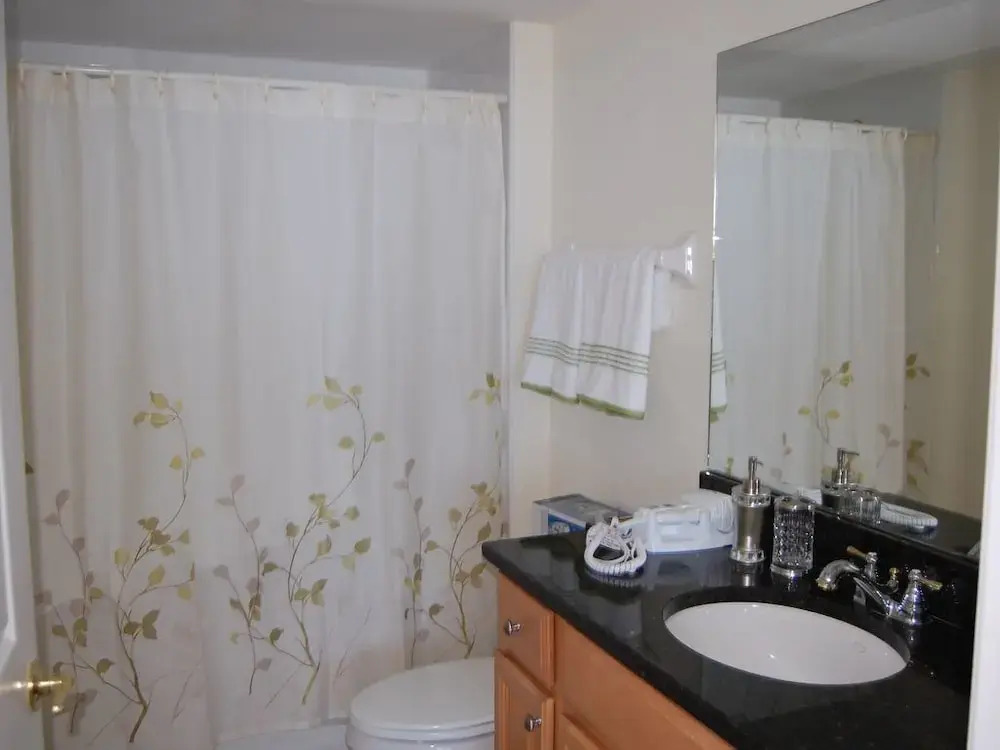 Dimucci TT 606 3 Bedrooms 3 Bathrooms Condo