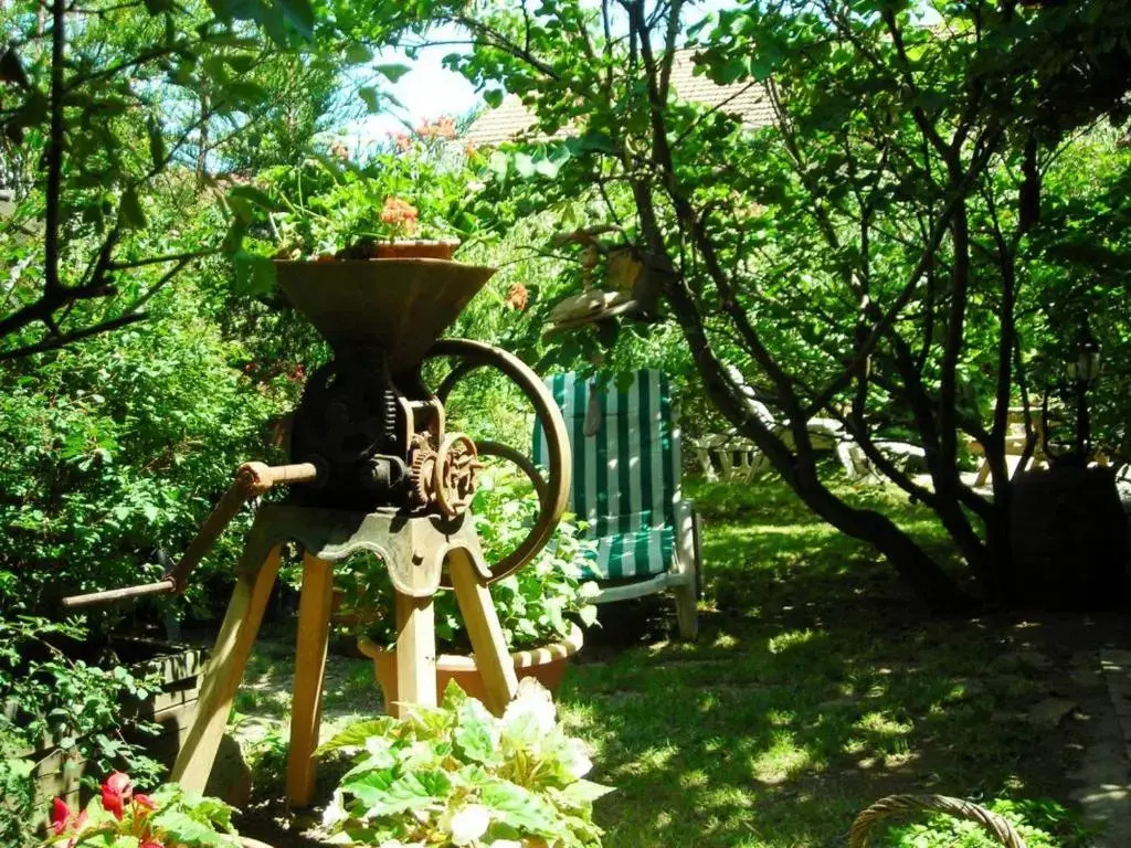 Gîte en pleine nature avec jardin, animaux acceptés - FR-1-496-183