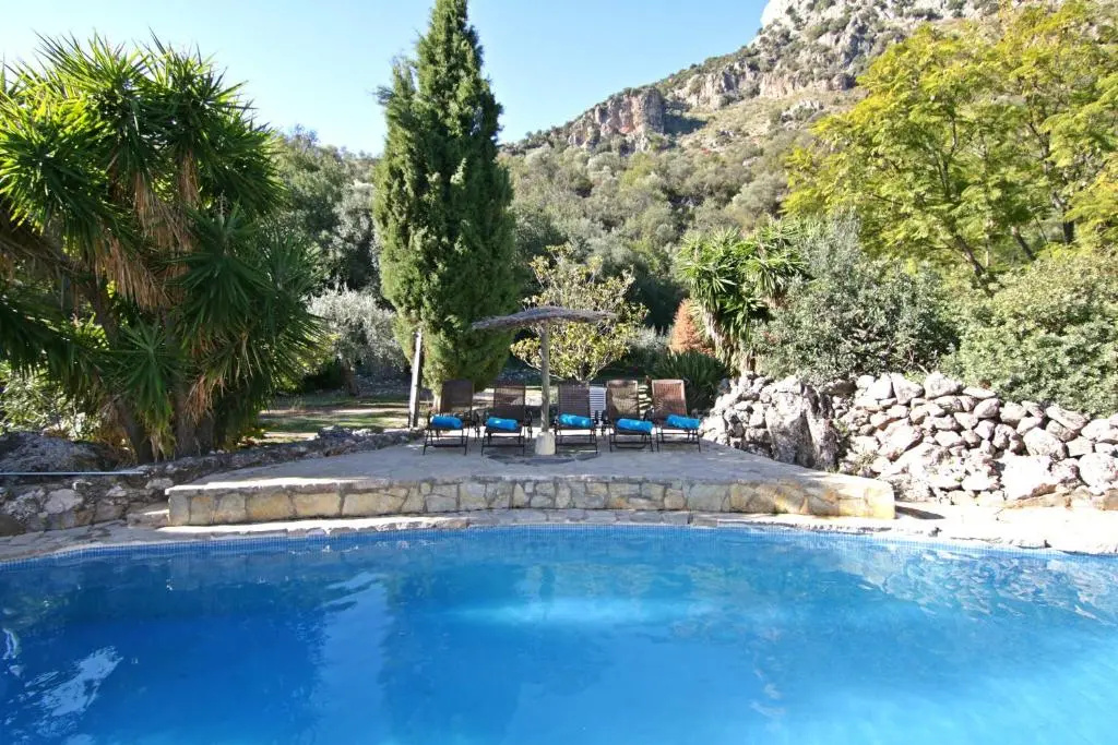 Casas Rurales Los Algarrobales