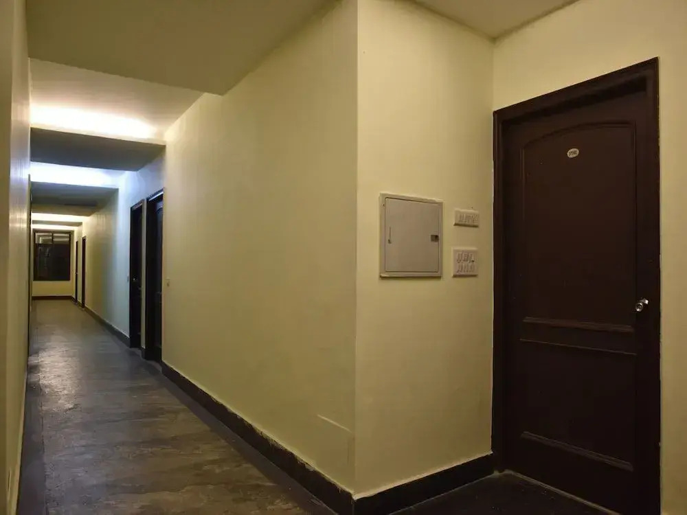 OYO 10753 Hotel Triund Regency