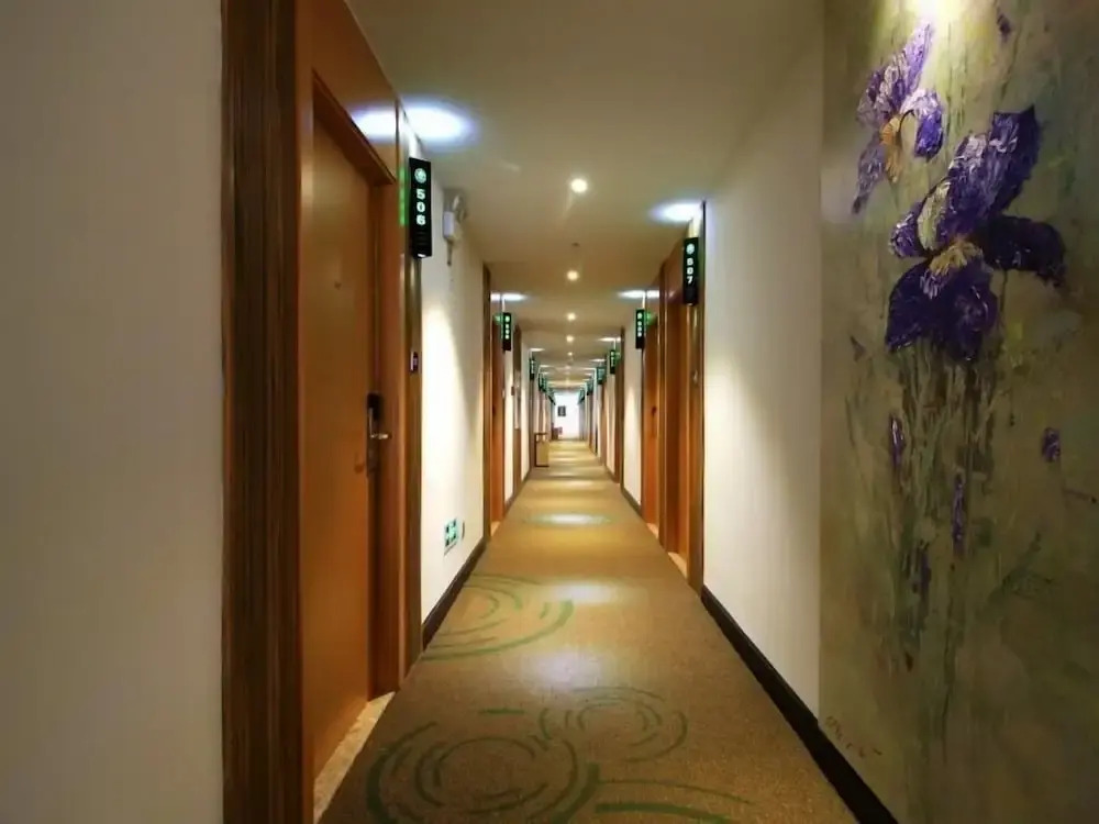 GreenTree Inn Fuzhou Gushilou District North Xierhuan Road Zuohai park Express Hotel