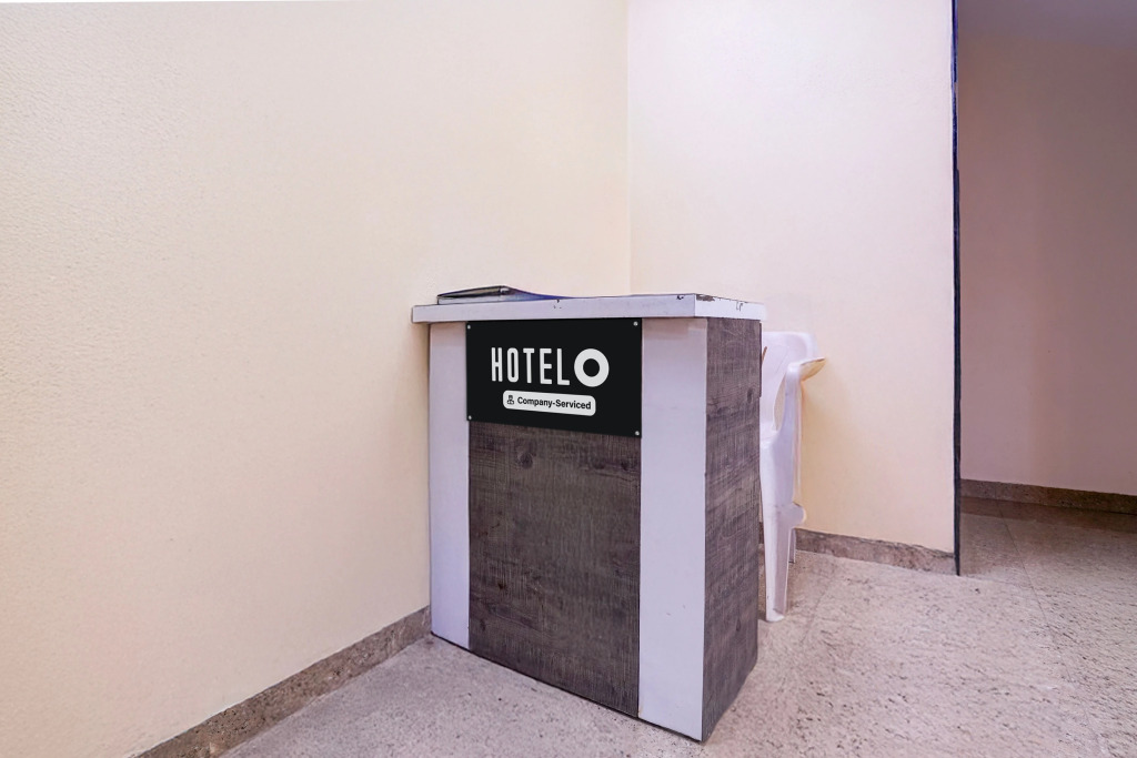 OYO Flagship 70287 Hotel Impact Palace