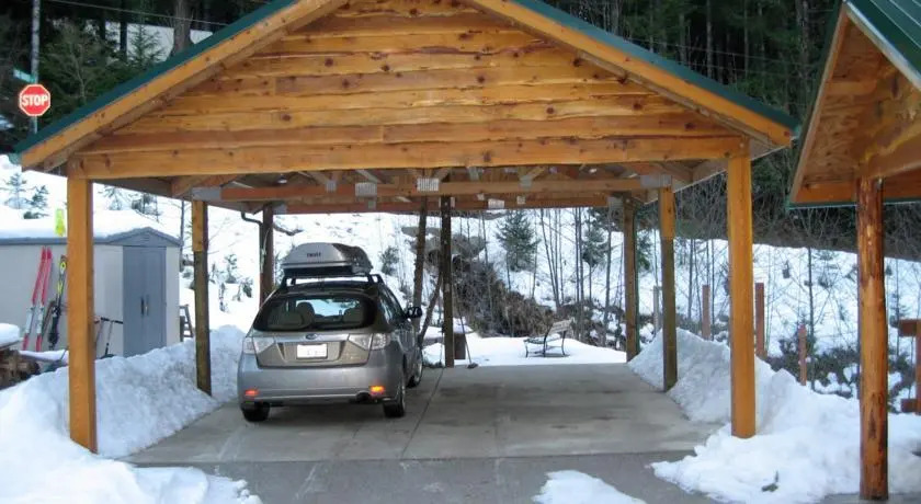 Timberline Pines - Grizzly Tower