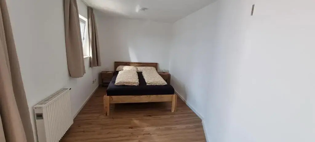 FN Oak Bungalow