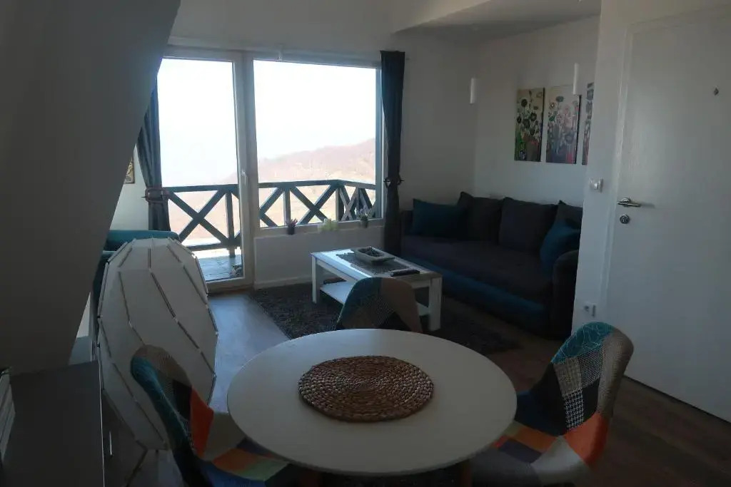 SKYLINE apartments Kopaonik