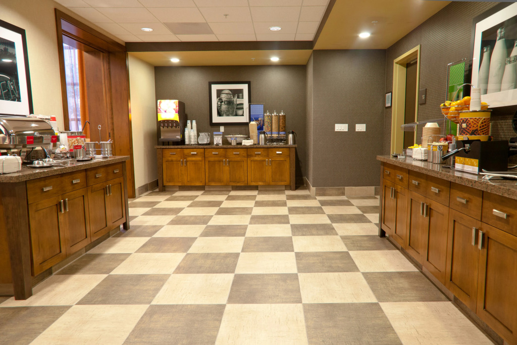 Hampton Inn & Suites Salinas