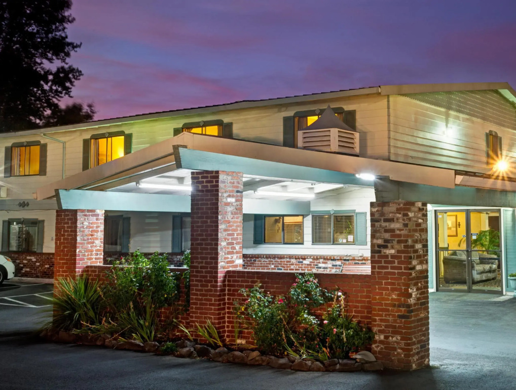 Motel 6-Gresham, OR - Portland