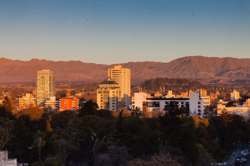 Hotel Mendoza