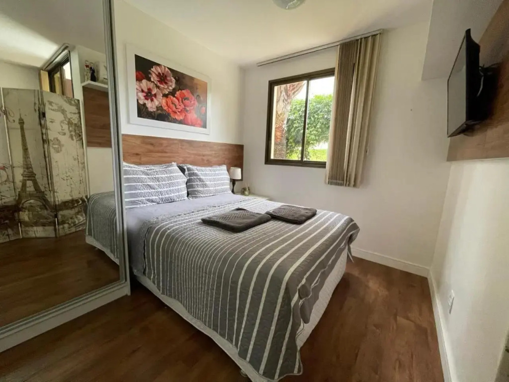 FLAT LIFE RESORT