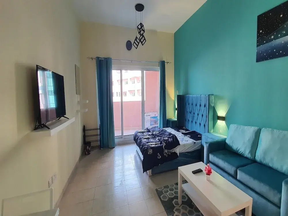 Stunning Furnished Studio Apartment in the Heart of Dubai