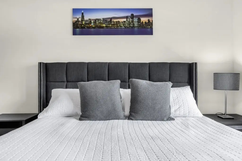4 Bedrooms 3 Bathrooms Storey Lake 3135 Pp