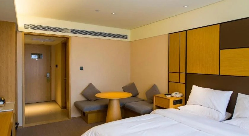 JI Hotel Nanchang Eight One Square