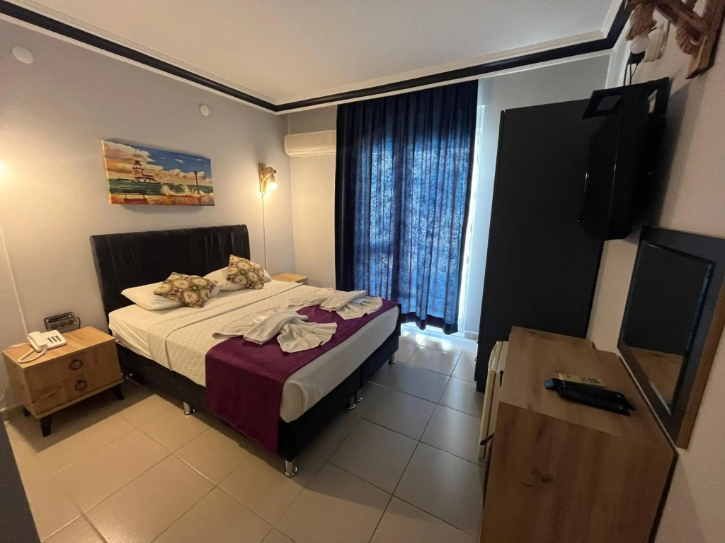 Hotel Lunay