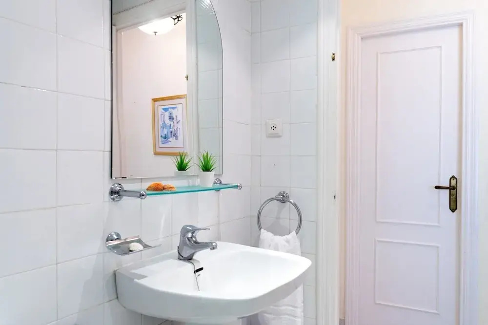 Delightful Penthouse with Sea View in Club Caronte Ref 123