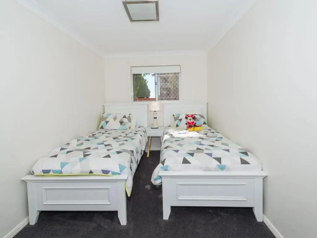 Canomii Close 24 - Nelson Bay