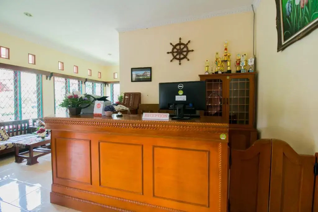 Hotel O Edotel Smkn 1 Pacet Syariah