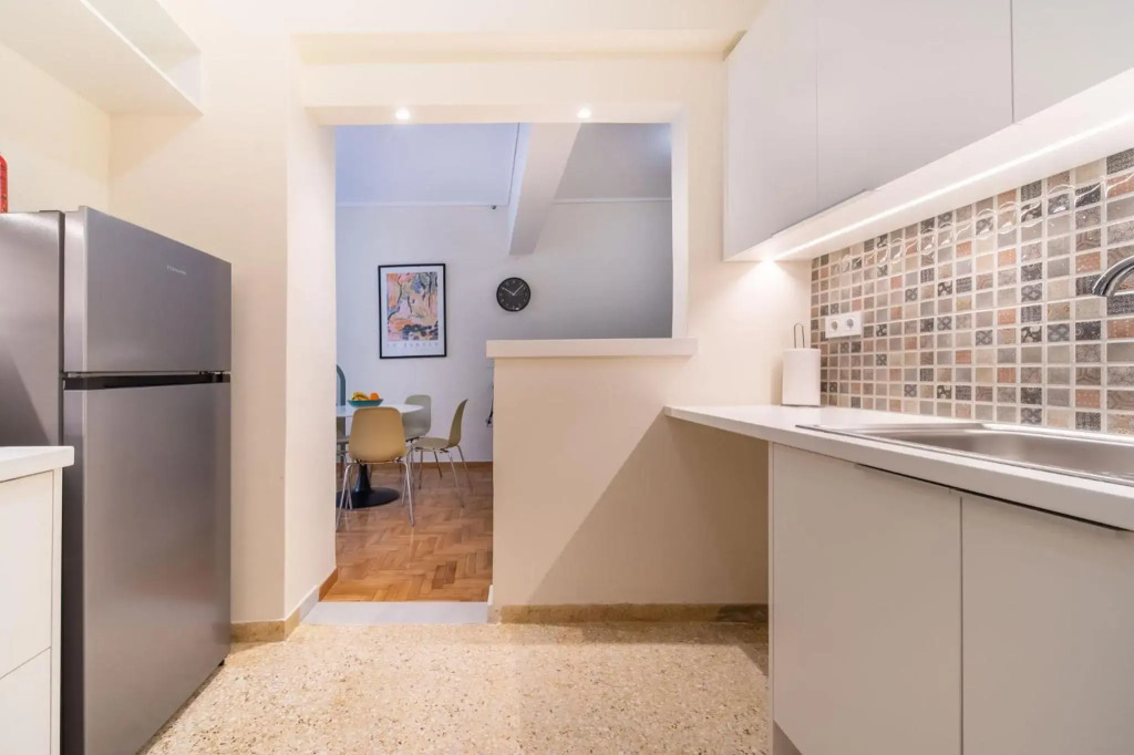 Suite 01-02-03 - Smart Cozy Suites - In the heart of Athens - 9 minutes from metro