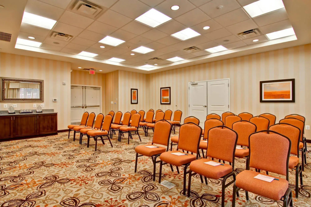 Homewood Suites by Hilton Woodbridge