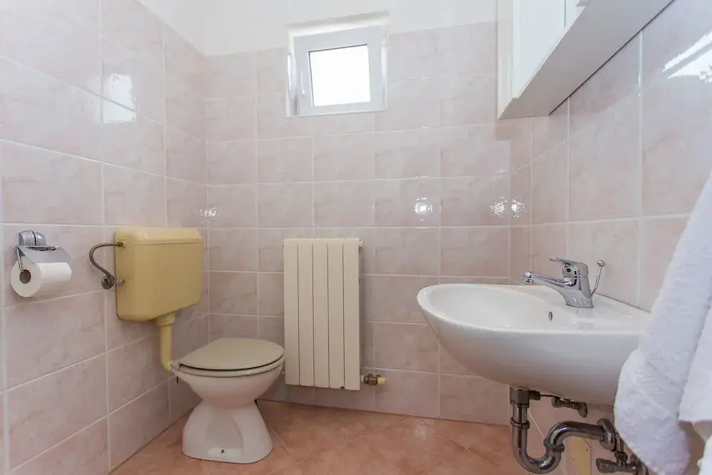 Apartments and Rooms Slavica