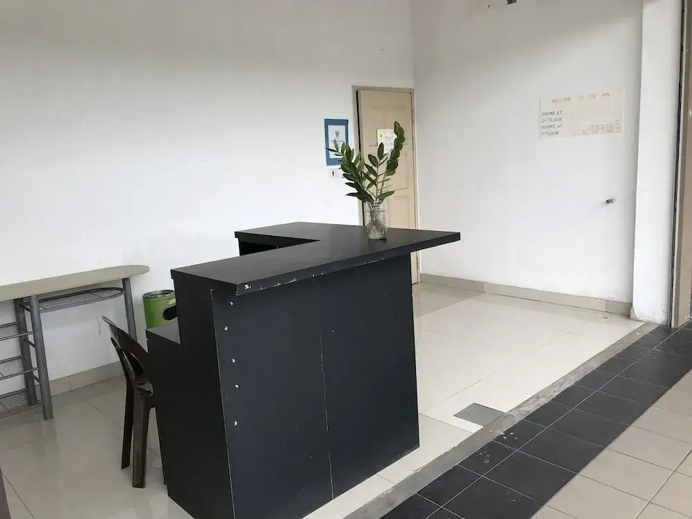 Kuching Transit Inn