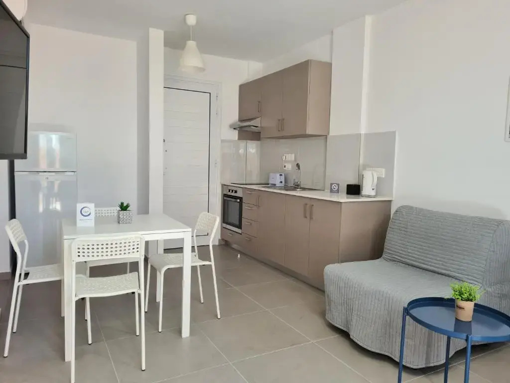 Tefkrou Anthia 9 apts