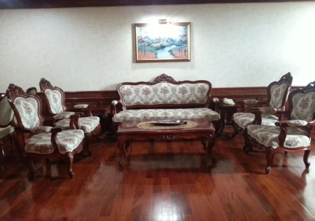Angkham Hotel