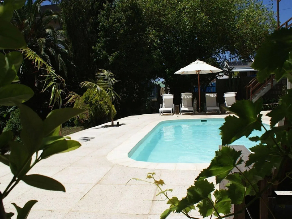 Cape Standard Guest House