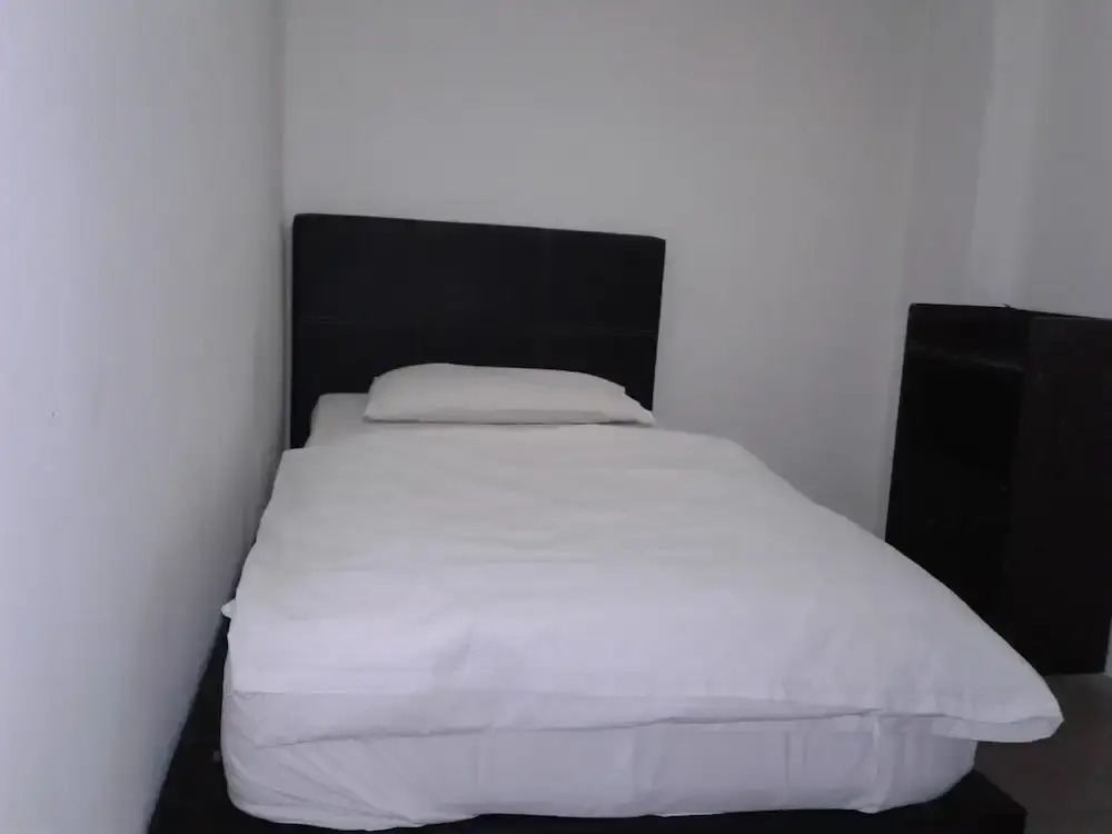 Lisora Hotel