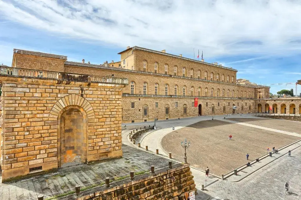 Genteel Home Piazza Pitti Florence